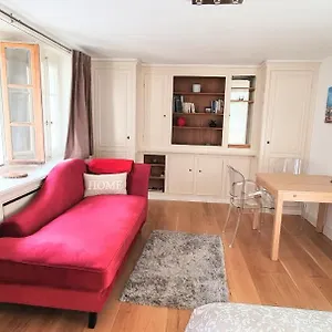 Boel 5 Geneva
