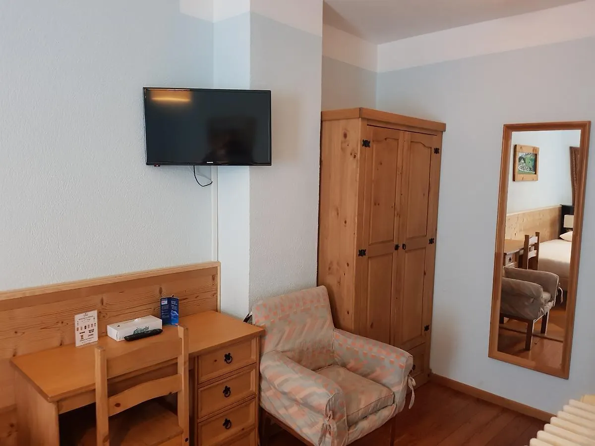Hotel De Geneve