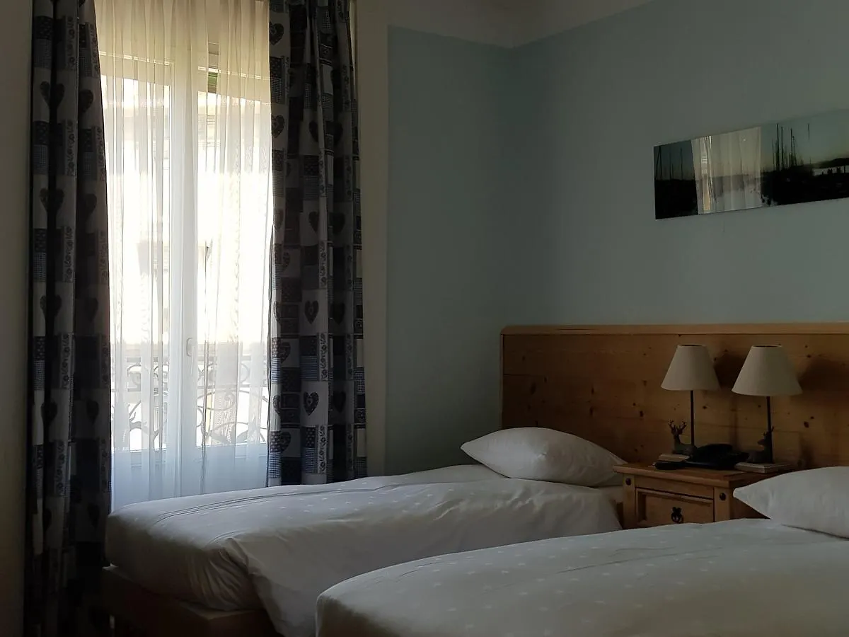 Hotel De Geneve 2*, Geneva