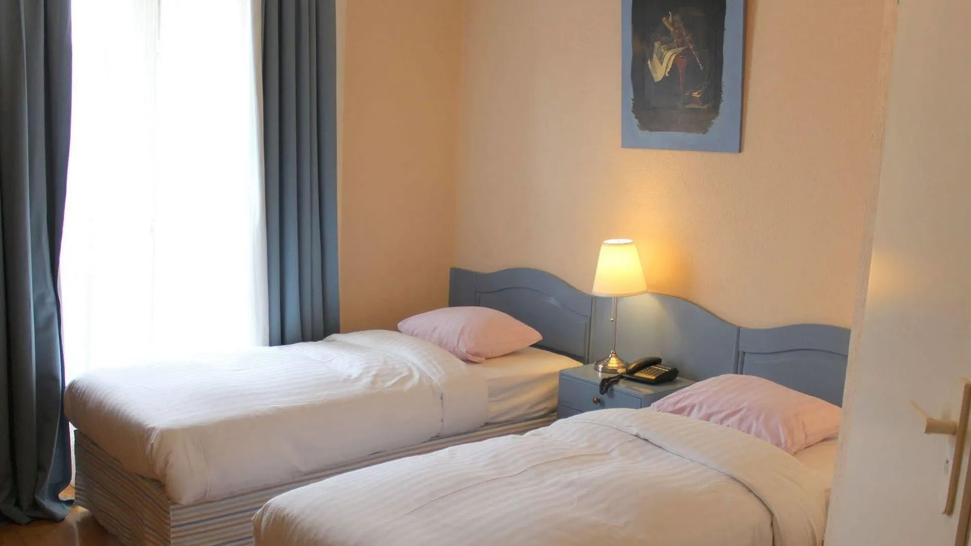 Hotel De Geneve Geneva
